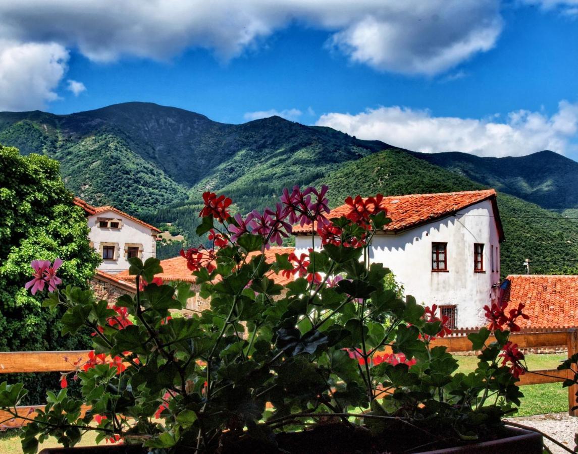 Casa Rural Los Llares Lerones Eksteriør billede